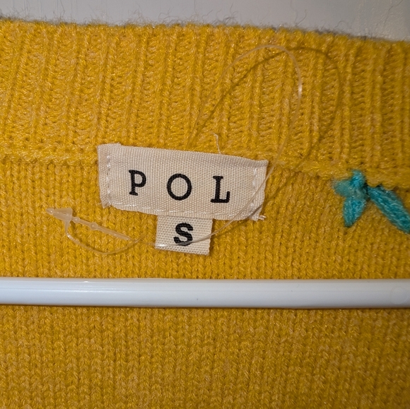 NWOT POL Yellow Floral Women's Sweater Sz Small - Picture 3 of 4